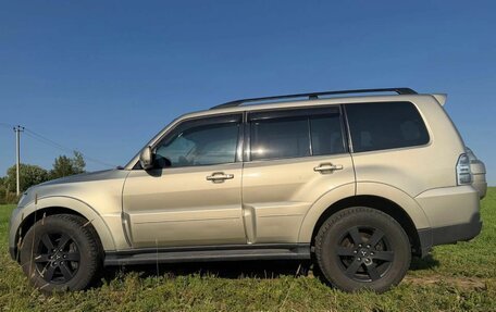 Mitsubishi Pajero IV, 2007 год, 2 500 000 рублей, 6 фотография
