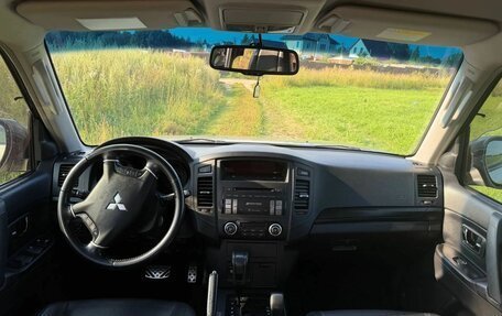 Mitsubishi Pajero IV, 2007 год, 2 500 000 рублей, 12 фотография