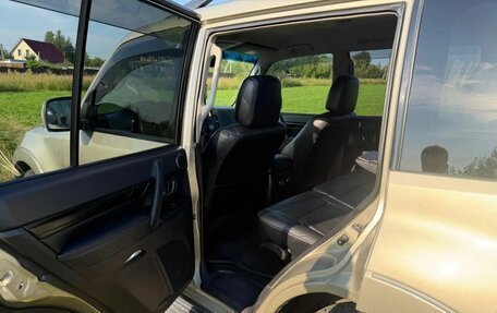 Mitsubishi Pajero IV, 2007 год, 2 500 000 рублей, 15 фотография
