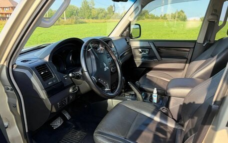 Mitsubishi Pajero IV, 2007 год, 2 500 000 рублей, 8 фотография