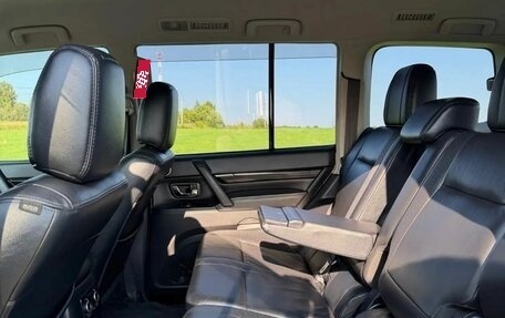Mitsubishi Pajero IV, 2007 год, 2 500 000 рублей, 25 фотография