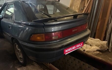 Mazda 323, 1990 год, 230 000 рублей, 4 фотография