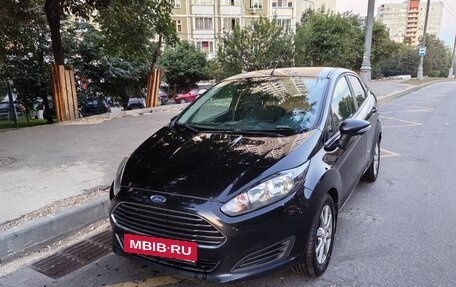 Ford Fiesta, 2015 год, 740 000 рублей, 2 фотография