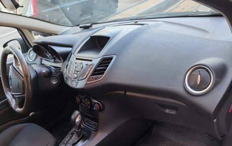 Ford Fiesta, 2015 год, 740 000 рублей, 8 фотография