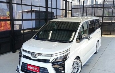 Toyota Voxy III, 2021 год, 2 000 400 рублей, 1 фотография