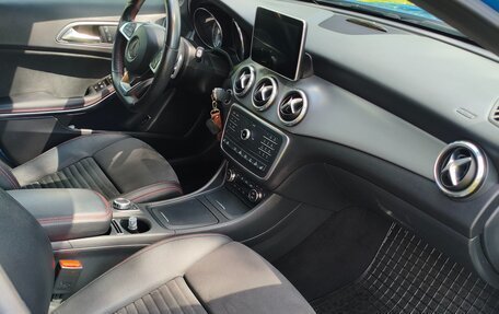 Mercedes-Benz GLA, 2015 год, 2 100 000 рублей, 13 фотография