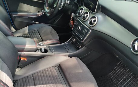 Mercedes-Benz GLA, 2015 год, 2 100 000 рублей, 12 фотография