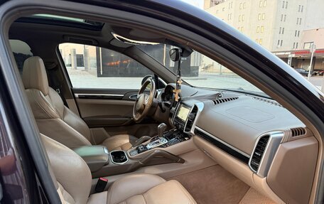 Porsche Cayenne III, 2011 год, 2 799 000 рублей, 17 фотография