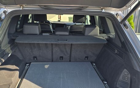 Volkswagen Touareg III, 2018 год, 4 090 000 рублей, 15 фотография