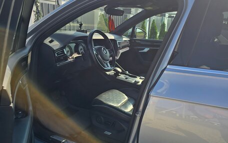 Volkswagen Touareg III, 2018 год, 4 090 000 рублей, 24 фотография