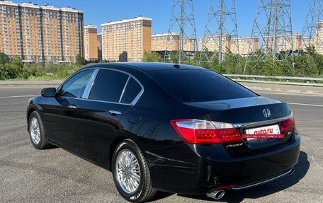 Honda Accord IX рестайлинг, 2013 год, 1 380 000 рублей, 7 фотография