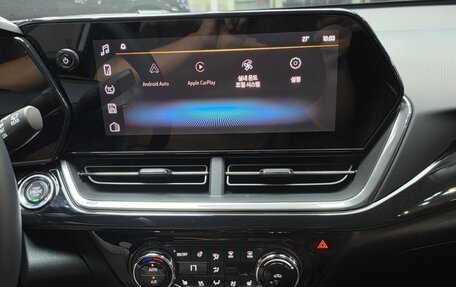 Chevrolet Trax, 2023 год, 1 238 017 рублей, 12 фотография
