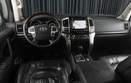 Toyota Land Cruiser 200, 2012 год, 2 949 000 рублей, 6 фотография