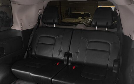 Toyota Land Cruiser 200, 2012 год, 2 949 000 рублей, 12 фотография
