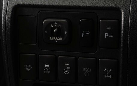 Toyota Land Cruiser 200, 2012 год, 2 949 000 рублей, 24 фотография