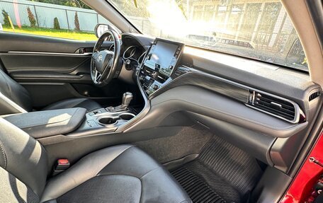 Toyota Camry, 2021 год, 3 000 000 рублей, 4 фотография