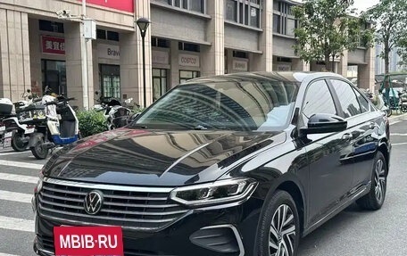 Volkswagen Lavida, 2023 год, 1 290 000 рублей, 2 фотография