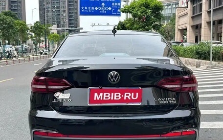 Volkswagen Lavida, 2023 год, 1 290 000 рублей, 8 фотография