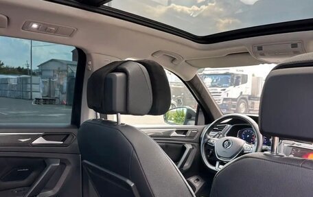 Volkswagen Tiguan II, 2019 год, 3 270 000 рублей, 20 фотография