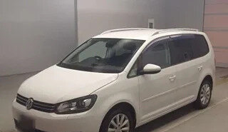Volkswagen Touran III, 2012 год, 687 511 рублей, 3 фотография