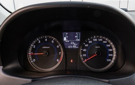 Hyundai Solaris II рестайлинг, 2016 год, 1 110 000 рублей, 14 фотография