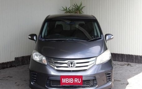 Honda Freed I, 2012 год, 770 000 рублей, 2 фотография