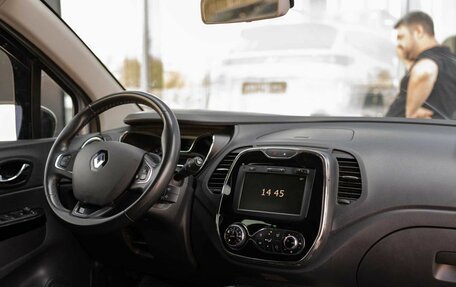 Renault Kaptur I рестайлинг, 2019 год, 1 330 000 рублей, 10 фотография