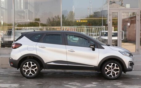 Renault Kaptur I рестайлинг, 2019 год, 1 330 000 рублей, 4 фотография