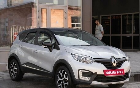 Renault Kaptur I рестайлинг, 2019 год, 1 330 000 рублей, 3 фотография