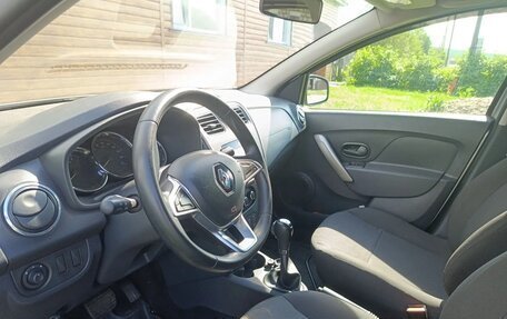 Renault Sandero II рестайлинг, 2018 год, 997 000 рублей, 5 фотография