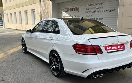 Mercedes-Benz E-Класс, 2013 год, 2 200 000 рублей, 4 фотография