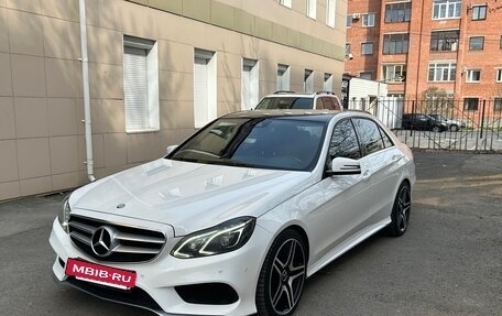 Mercedes-Benz E-Класс, 2013 год, 2 200 000 рублей, 2 фотография