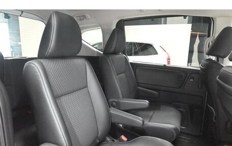 Honda Freed II, 2022 год, 1 330 000 рублей, 23 фотография