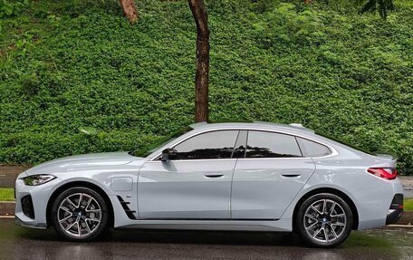 BMW i4, 2023 год, 5 075 000 рублей, 6 фотография