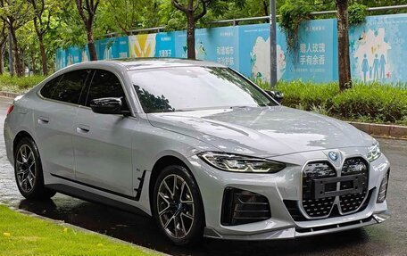 BMW i4, 2023 год, 5 075 000 рублей, 2 фотография