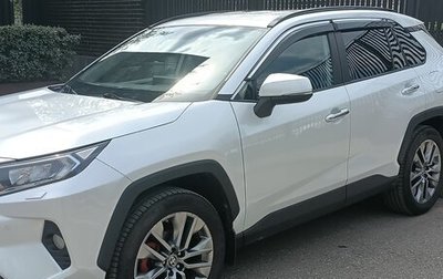 Toyota RAV4, 2019 год, 2 630 000 рублей, 1 фотография