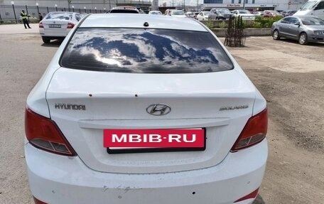 Hyundai Solaris II рестайлинг, 2015 год, 480 000 рублей, 4 фотография