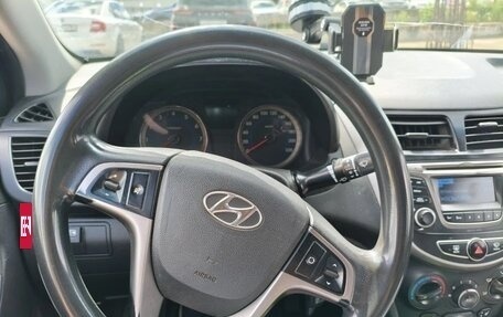 Hyundai Solaris II рестайлинг, 2015 год, 480 000 рублей, 6 фотография
