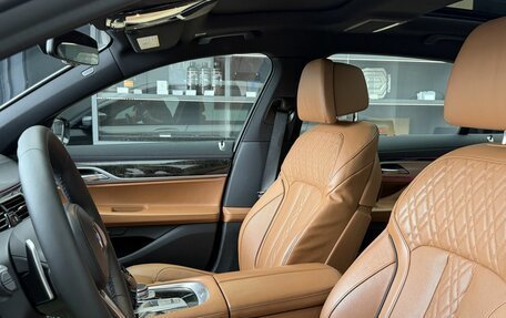 BMW 7 серия, 2020 год, 6 300 000 рублей, 12 фотография