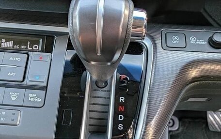 Honda Stepwgn IV, 2020 год, 1 800 000 рублей, 17 фотография