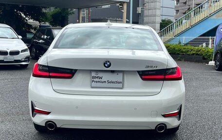 BMW 3 серия, 2022 год, 2 687 002 рублей, 8 фотография
