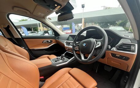 BMW 3 серия, 2022 год, 2 687 002 рублей, 16 фотография