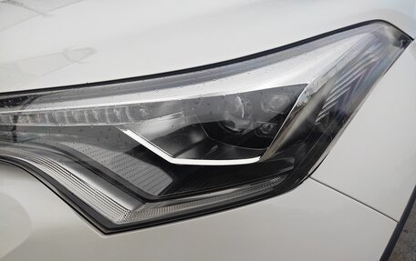 Toyota C-HR I рестайлинг, 2018 год, 1 720 000 рублей, 6 фотография