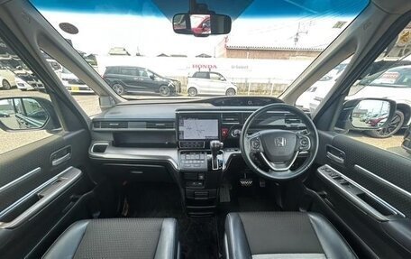 Honda Stepwgn IV, 2021 год, 1 640 666 рублей, 8 фотография