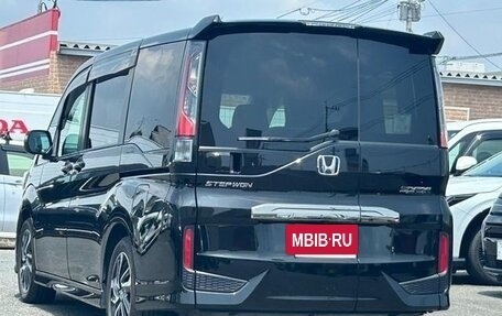 Honda Stepwgn IV, 2021 год, 1 640 666 рублей, 4 фотография
