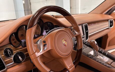 Porsche Panamera II рестайлинг, 2015 год, 4 120 000 рублей, 14 фотография