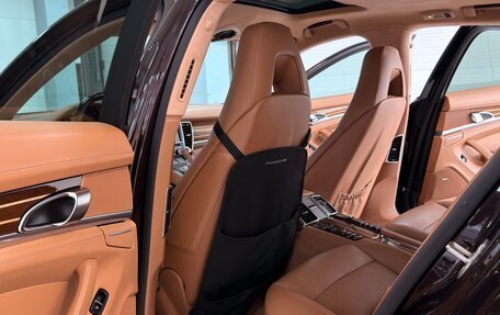 Porsche Panamera II рестайлинг, 2015 год, 4 120 000 рублей, 17 фотография