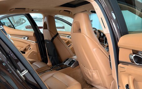 Porsche Panamera II рестайлинг, 2015 год, 4 120 000 рублей, 21 фотография