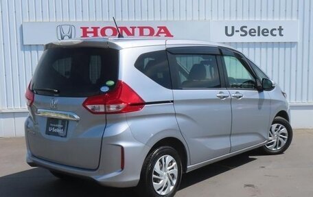 Honda Freed II, 2017 год, 1 200 000 рублей, 4 фотография