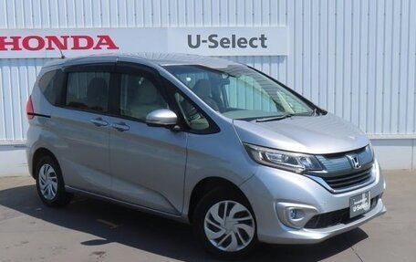 Honda Freed II, 2017 год, 1 200 000 рублей, 2 фотография